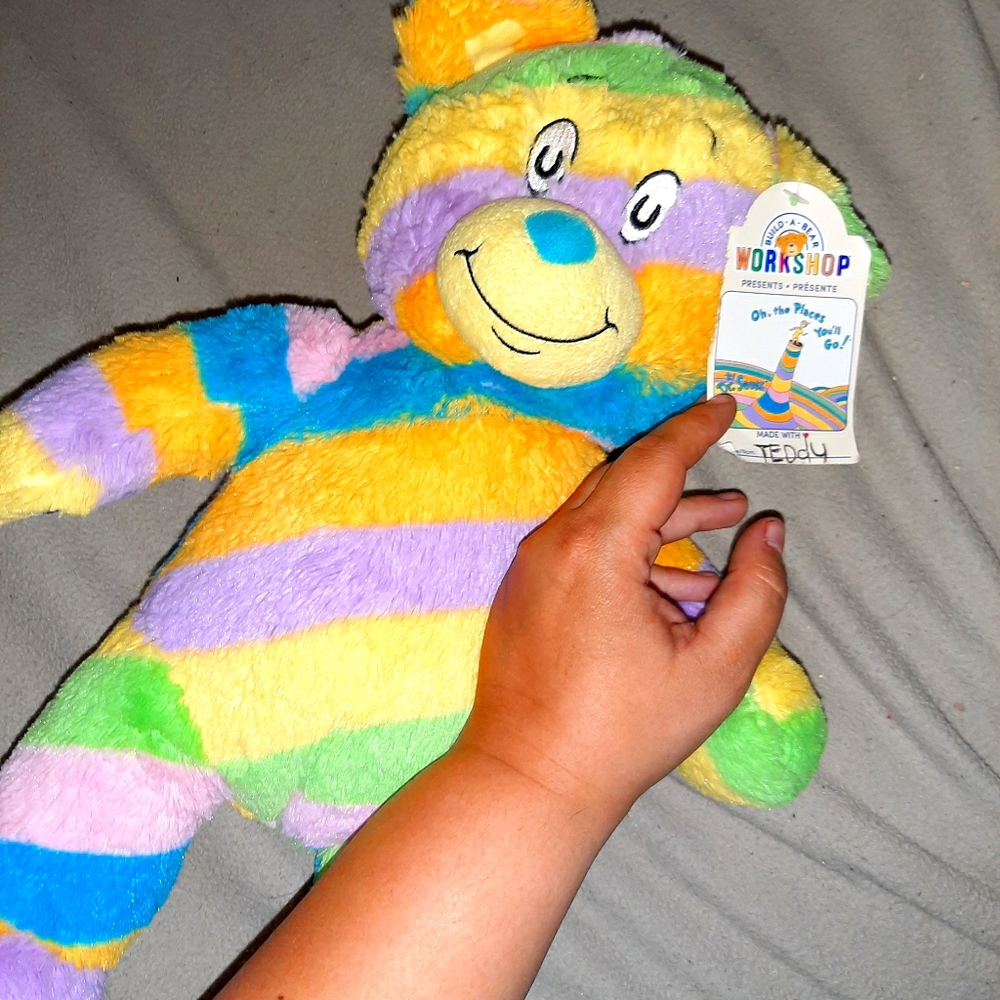 Dr.Seuss Buildabear (w/scent & sound)